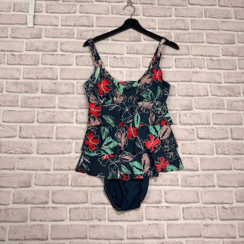 Ruffled One Piece Bathing Suit‎ Women's 12 Swimwear Vacation Pool Beach